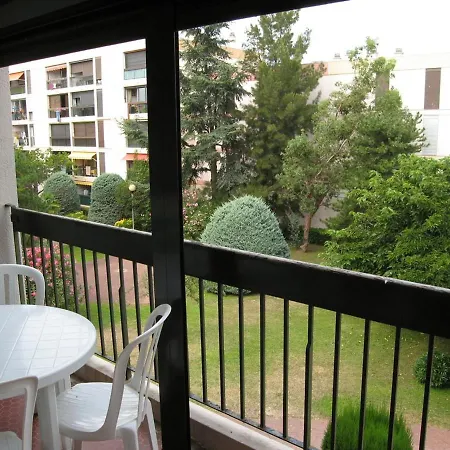 Daire Grand T3 A Saint-cyprien, 2 Chambres, A 400m, Animaux Admis - Fr-1-106-99 *