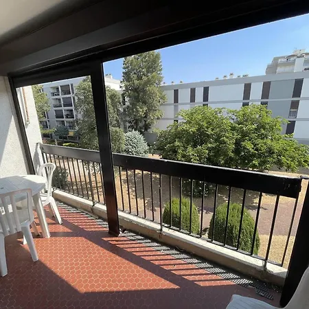 Daire Grand T3 A Saint-cyprien, 2 Chambres, A 400m, Animaux Admis - Fr-1-106-99 *